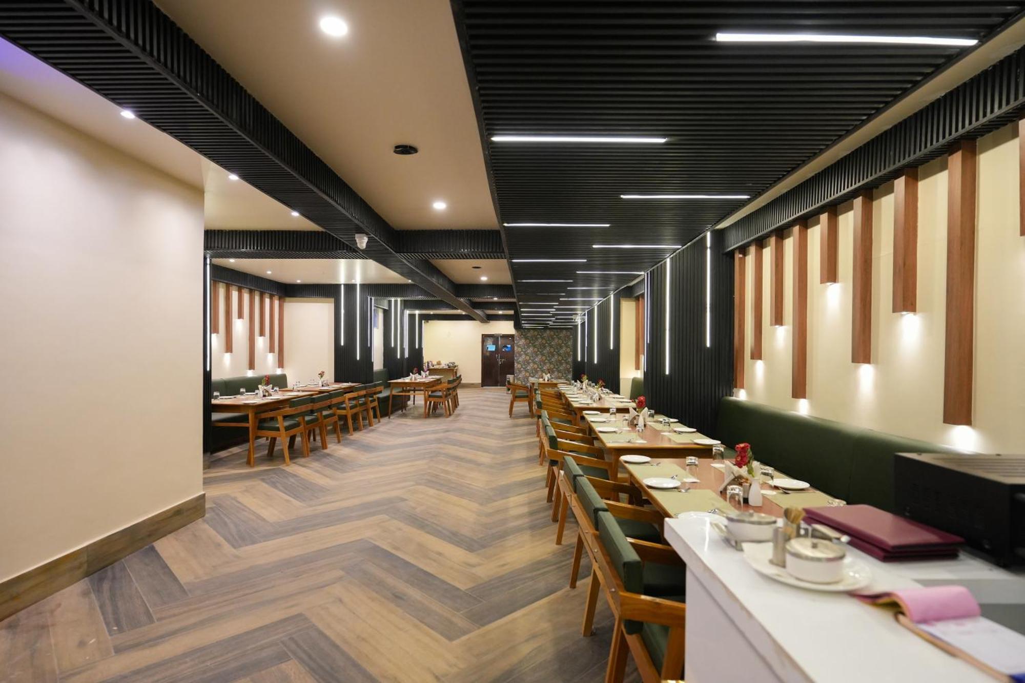 Hotel Pavitra Purnia المظهر الخارجي الصورة
